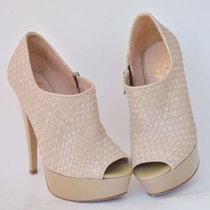 Alejandro Ingelmo Tan Platform Bootie Heels